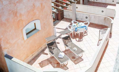 Pool Apartment