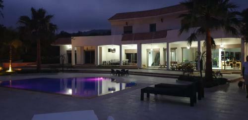 Villa Blanche Piscine Chauff�e