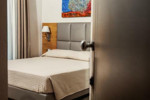 Hostal Capotesta Luxury Rooms