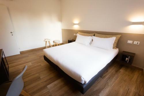 Hostal Sarzana's Rooms