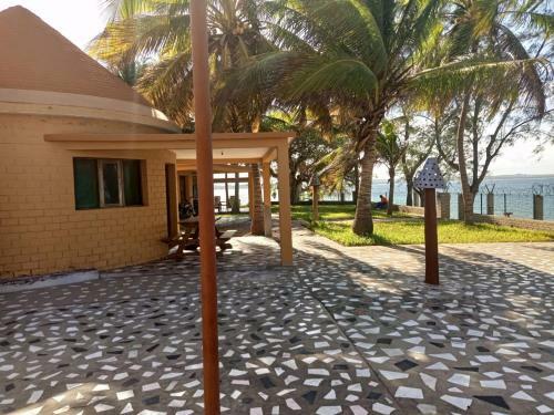 Hotel Napala Beach Resort
