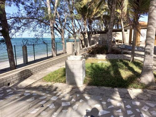 Hotel Napala Beach Resort