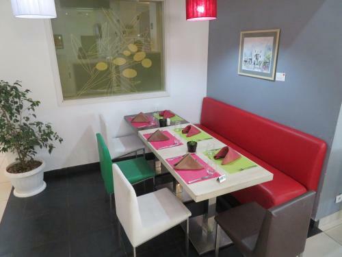 Hotel Ibis Oran Les Falaises