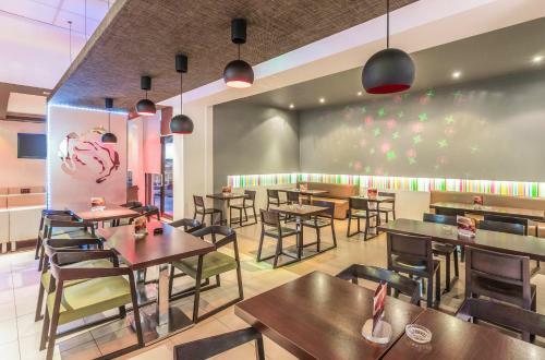 Hotel Ibis Oran Les Falaises