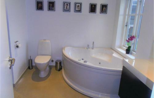 Holiday Home Ranum 45