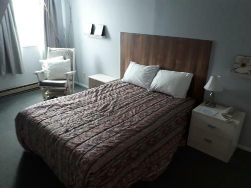 Hotel H�tel Aux Vieux Bardeaux