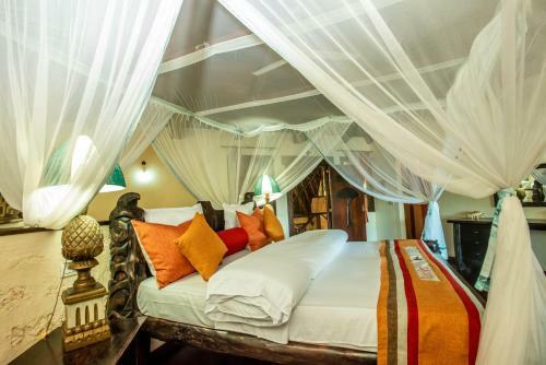 Rozzies Beach Villa Kilifi