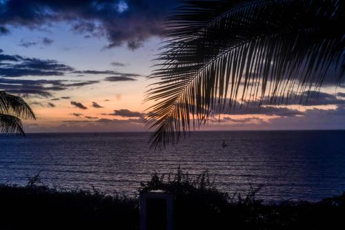 Rozzies Beach Villa Kilifi