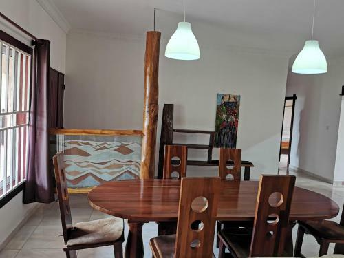 Upper Inchaban Beachfront Apartment