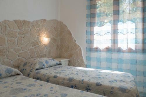 Emerald Way - San Teodoro Garden And Terrace