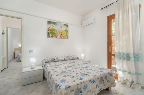 Emerald Way - San Teodoro Garden And Terrace