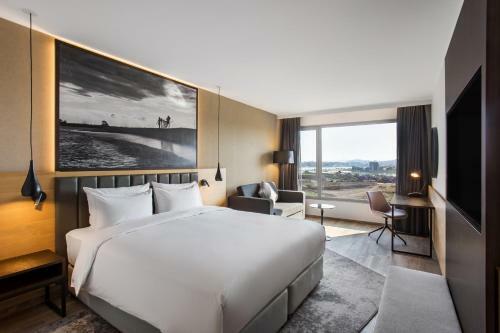 Radisson Blu Hotel Antananarivo Waterfront