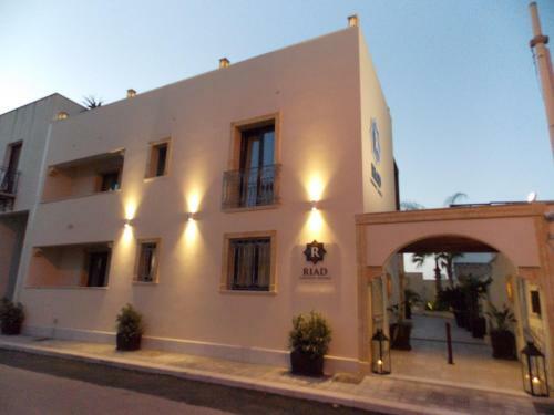 Hostal Riad - Comfort Rooms 3'''