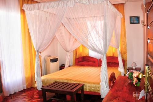 Hotel Ivotel