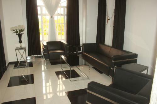 Balmoral Beach Hotel Kisumu
