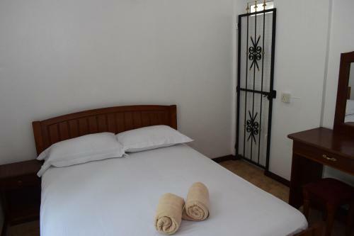 Sea Front Apartment Villa