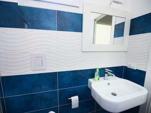 Apartamento Claudia Blu Mar Con Piscina E Wi-fi