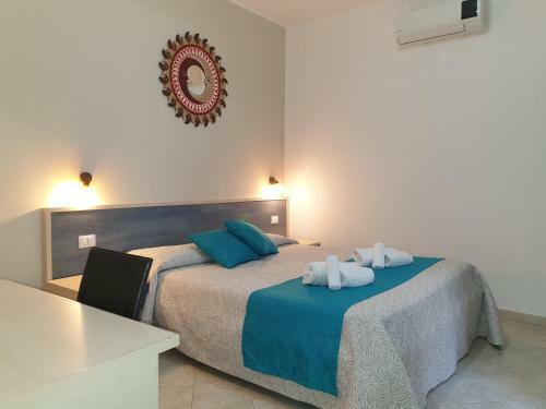 Hostal Room And Breakfast Aloe