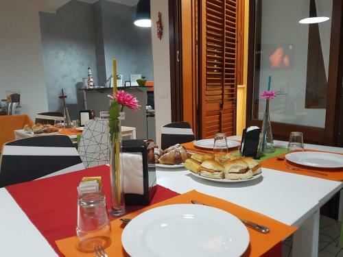 Hostal Room And Breakfast Aloe