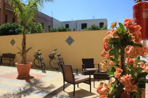 Hostal Room And Breakfast Aloe