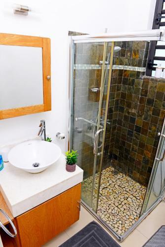 Spacious 3 Bedrooms Apartment
