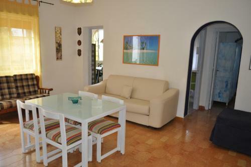 Casa Aisha Con Ampio Giardino Sul Mare
