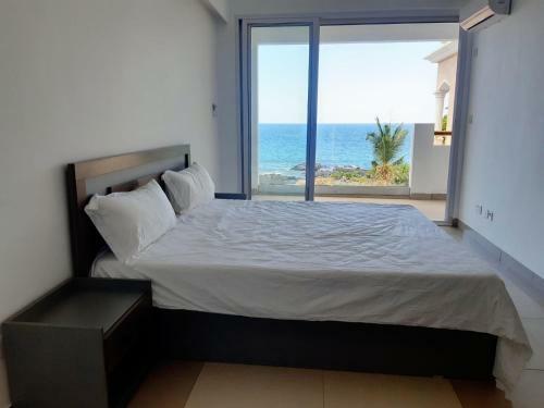 Apartamento La Falaise Sea Front Villa