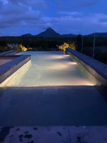 Lovely (new) Apartment Near Beach