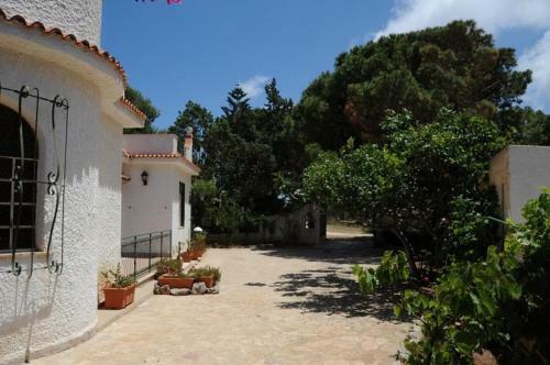 Casa Solaria Con Ampio Giardino Sul Mare