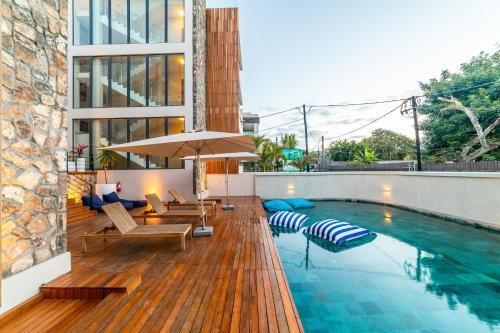 One Bay Residence Modern Contemporary Apartment Flat 4