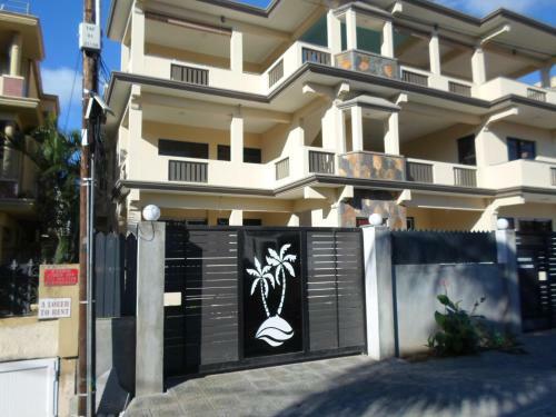Hostal Residence La Colombe