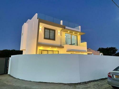 Villa Marbella : Cosy Private Villa With Pool