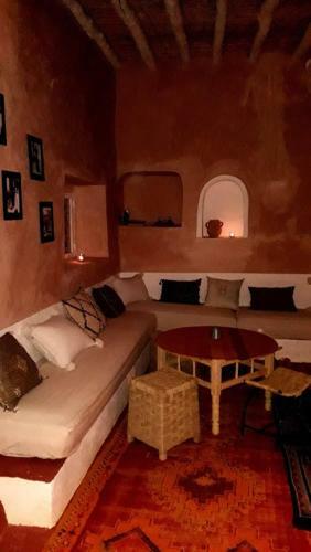 Hostal Tigmi Hamid