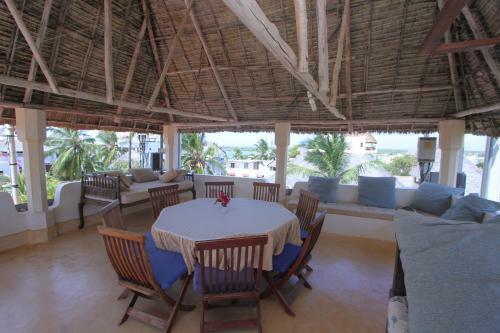 Bed & Breakfast Jannataan Hotel
