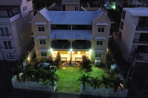 Le Diamant Vert Apartments @ Mont Choisy
