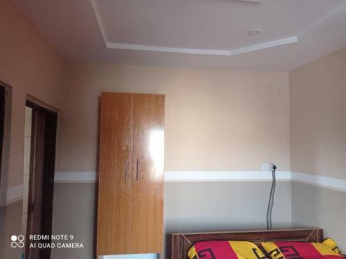 The Edgewood Manor, Entire Service Apartment With 24 Hours Power