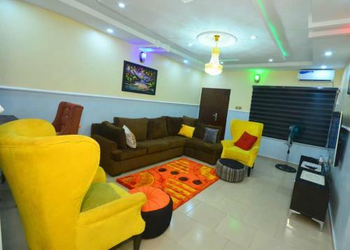 Diamond Service Apartments