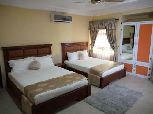 West G.o Hotel