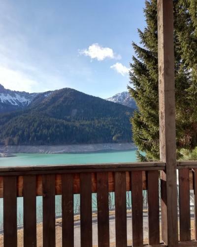 Elison-on The Lake B&B