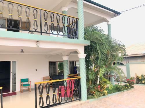 Bed & Breakfast Evergreen Executive Hostel