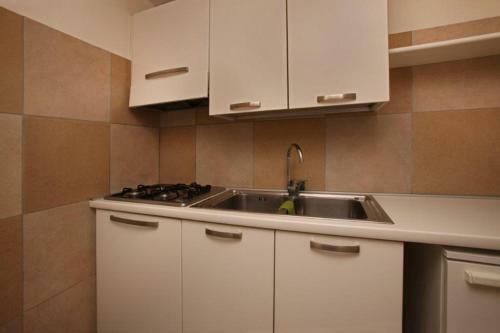 Besson Apartments And Ski Rental