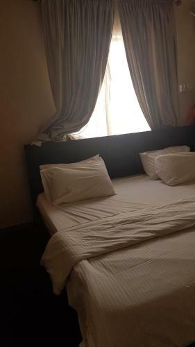 Hostal Hotac Guest House