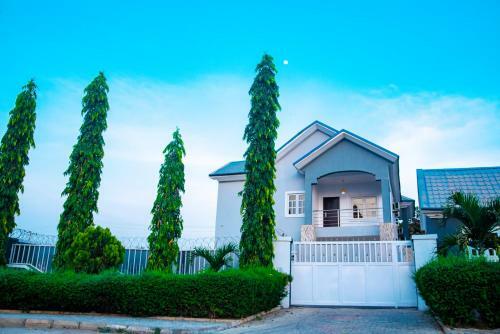 Hotel Enland Suites And Apartments