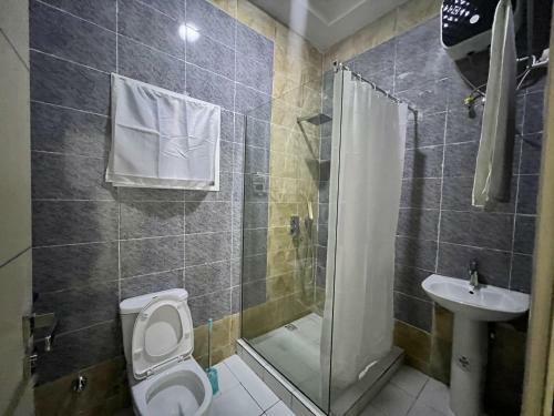 Apartamento 2 Bedroom Flat @utako+wifi+24hrs AC & Gen 70k/nit