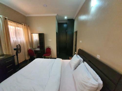 Apo-dutse Villa - 24h Electricty, Water, Wifi And Security