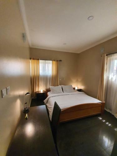 Apo-dutse Villa - 24h Electricty, Water, Wifi And Security