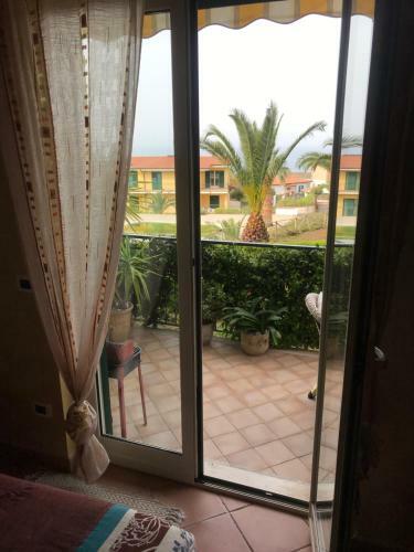 Sea View Apartment Parco Meridiana