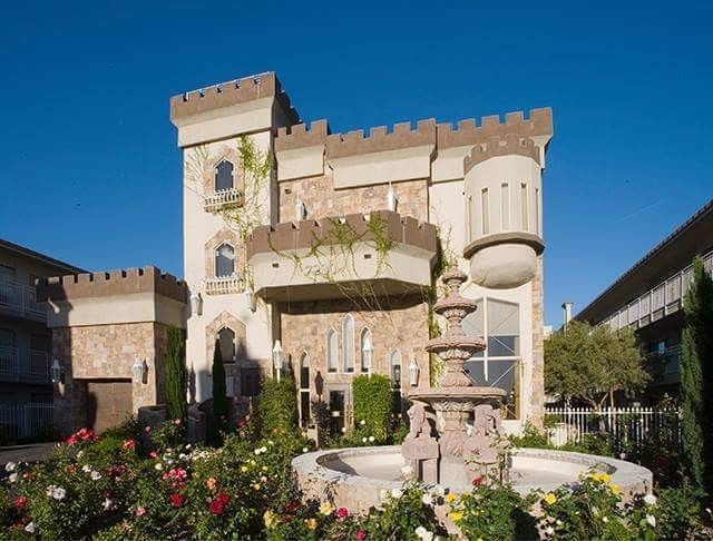 Aparthotel Manor Suites