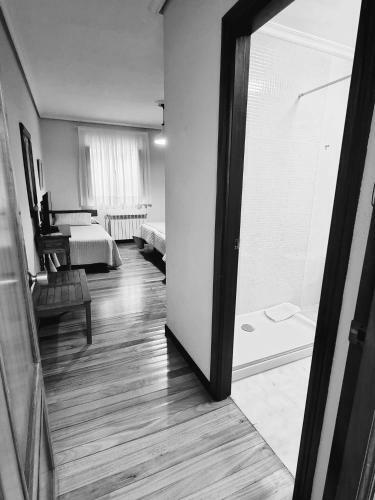 Hostal Hoster�a El Cruce