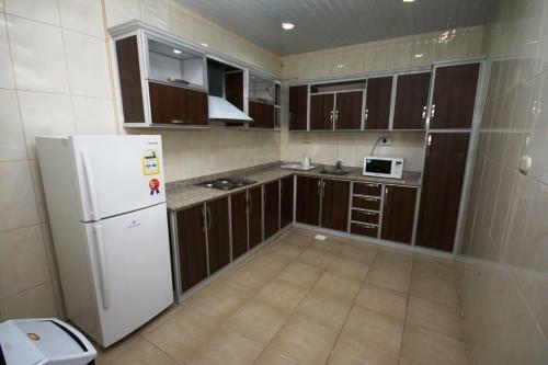 Apartamento Al Thanaa Alraqi Hotel Suites